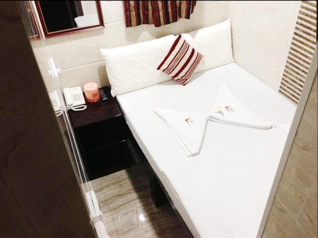 Shanghai Hostel Hk Гонконг Экстерьер фото