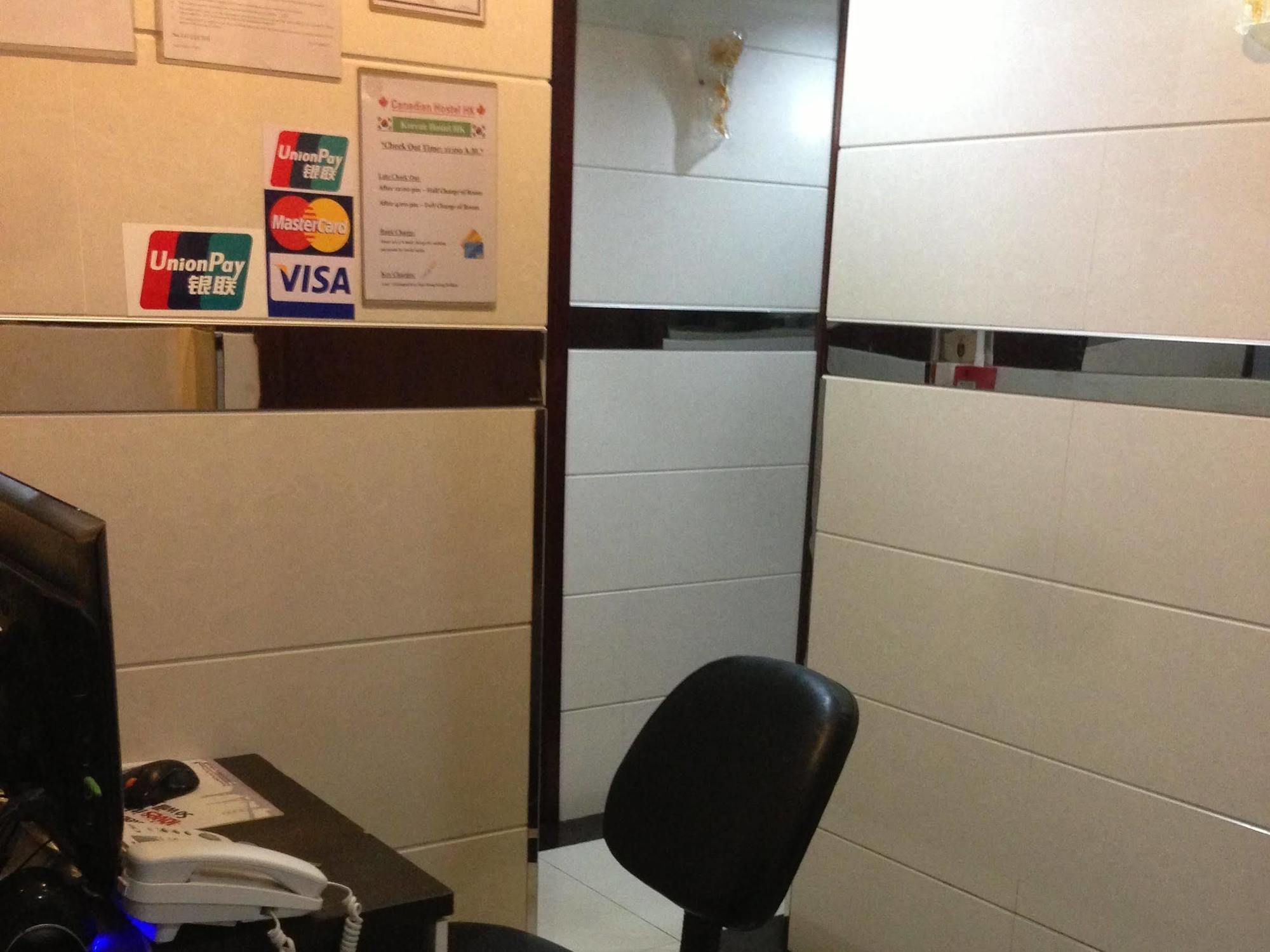 Shanghai Hostel Hk Гонконг Экстерьер фото
